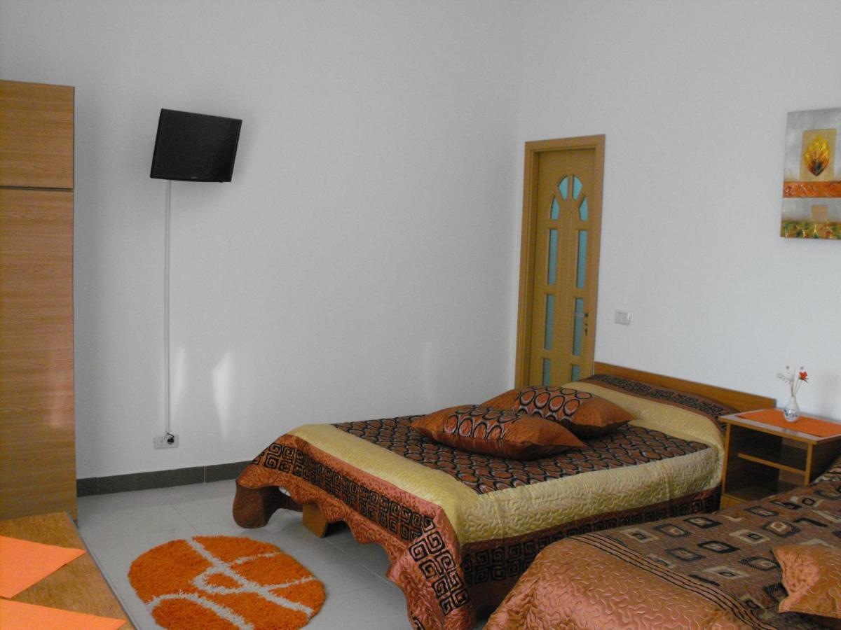 Cîmpineanca Casa Rustica Apart & Rooms מראה חיצוני תמונה