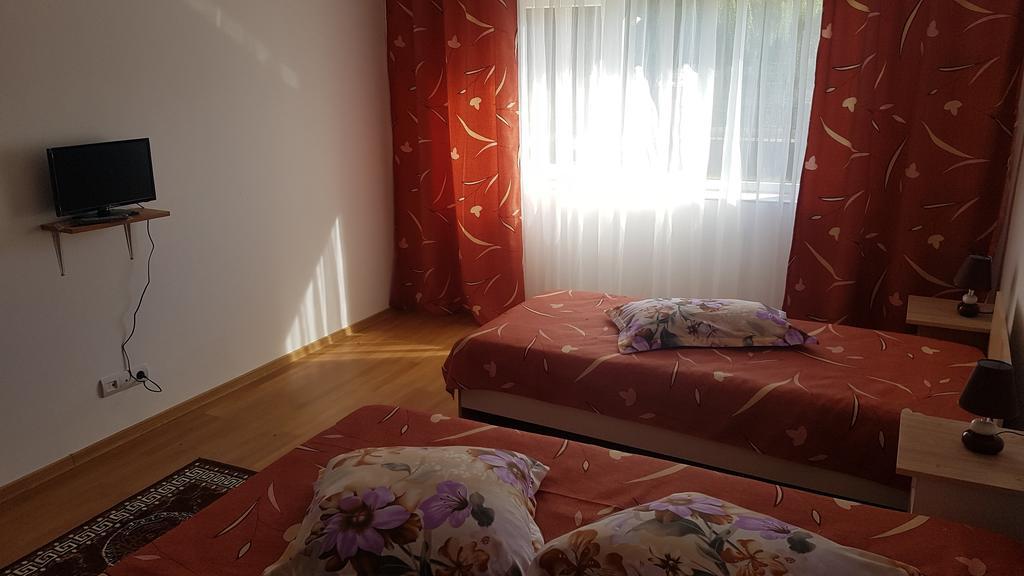 Cîmpineanca Casa Rustica Apart & Rooms מראה חיצוני תמונה